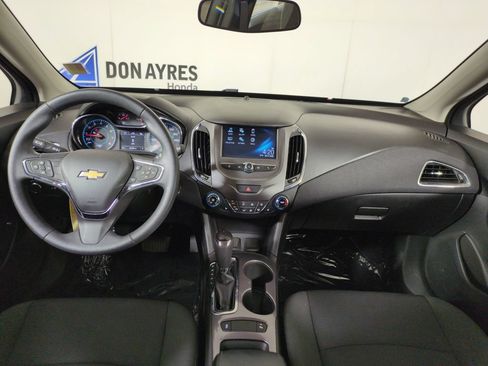 Used 2016 Chevrolet Cruze LT w/ Convenience Package FWD image 13