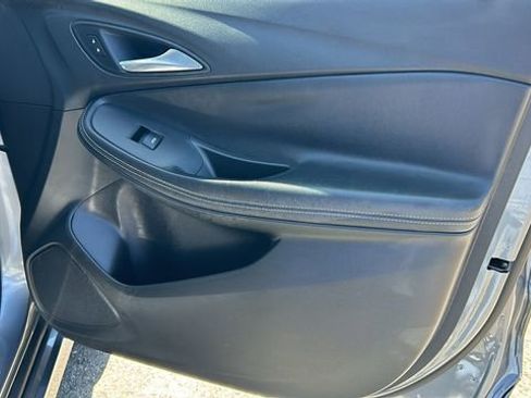 Used 2020 Buick Encore GX Preferred w/ Sport Touring Package FWD image 10