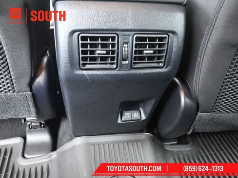 Used 2022 Toyota 4Runner TRD Sport w/ Technology Package image 27