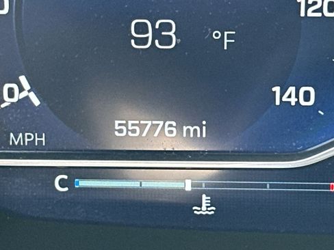 Used 2023 Chevrolet Suburban RST RWD image 29