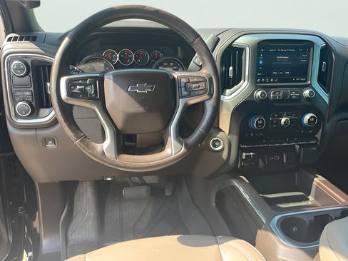 Used 2019 Chevrolet Silverado 1500 RST w/ All-Star Edition RWD image 16