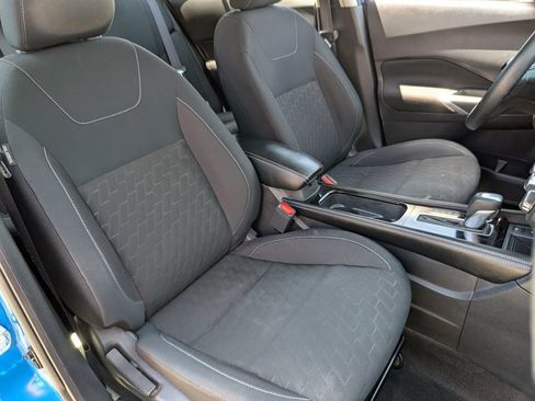 Certified 2023 Nissan Kicks SV FWD image 33