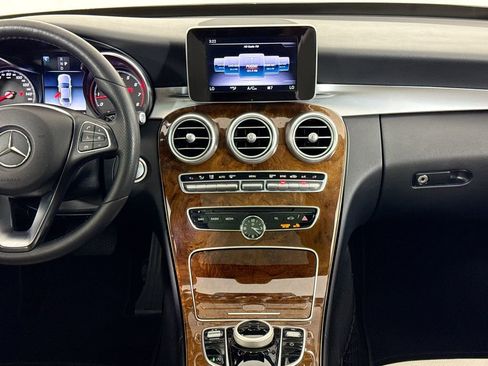 Used 2018 Mercedes-Benz C 300 Sedan image 14