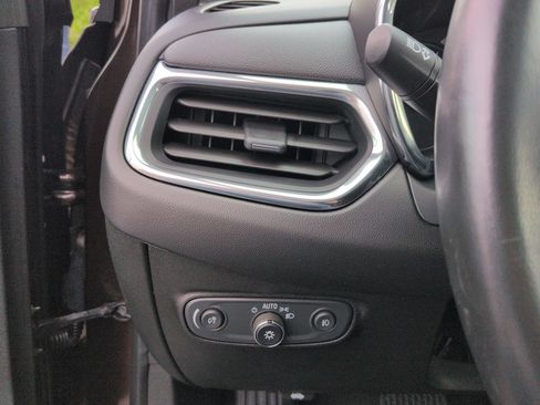 Certified 2020 Chevrolet Equinox LT AWD/4WD image 18