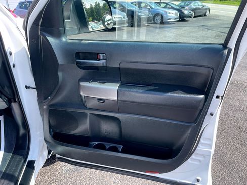 Used 2012 Toyota Tundra 4x4 Double Cab image 31