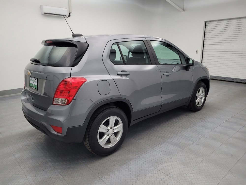 Used 2020 Chevrolet Trax LS FWD image 10