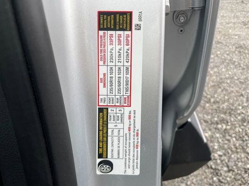 Used 2023 Nissan Rogue SV AWD/4WD image 31