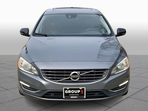 Used 2016 Volvo S60 T5 Premier image 4