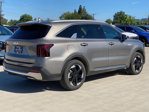 New 2026 Kia Sorento EX AWD/4WD image 3