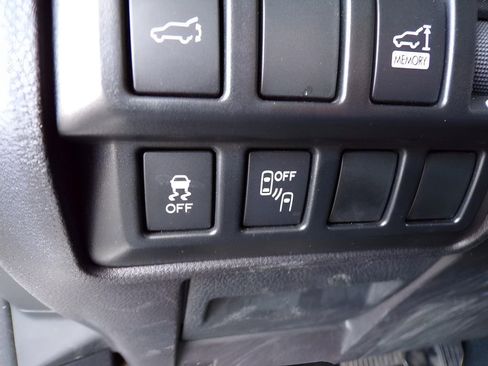 Used 2019 Subaru Ascent Premium AWD/4WD image 20