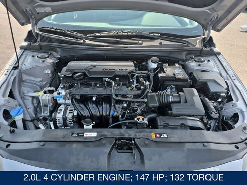Certified 2025 Hyundai Elantra Sport FWD image 32
