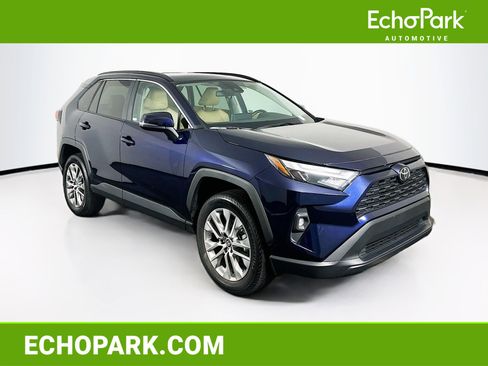 Used 2025 Toyota RAV4 XLE Premium image 1