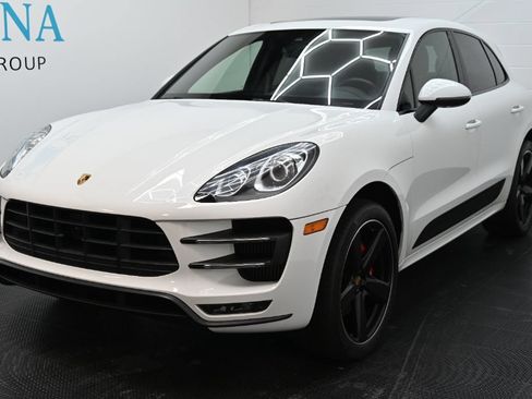 Used 2016 Porsche Macan Turbo w/ Premium Package Plus AWD/4WD image 6