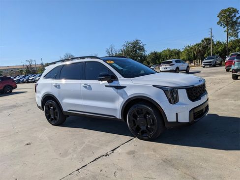 Certified 2025 Kia Sorento SX image 2