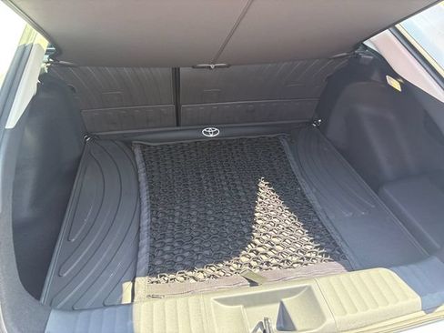New 2026 Toyota Prius Plug-In Hybrid FWD image 19