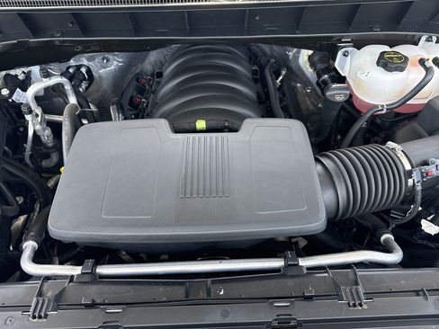 Used 2025 Chevrolet Silverado 1500 W/T RWD image 31