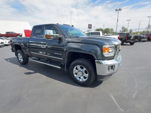 Certified 2018 GMC Sierra 2500 SLT w/ Snow Plow Prep Package AWD/4WD image 2