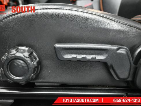 Used 2021 Jeep Gladiator Mojave w/ Dual Top Group AWD/4WD image 23