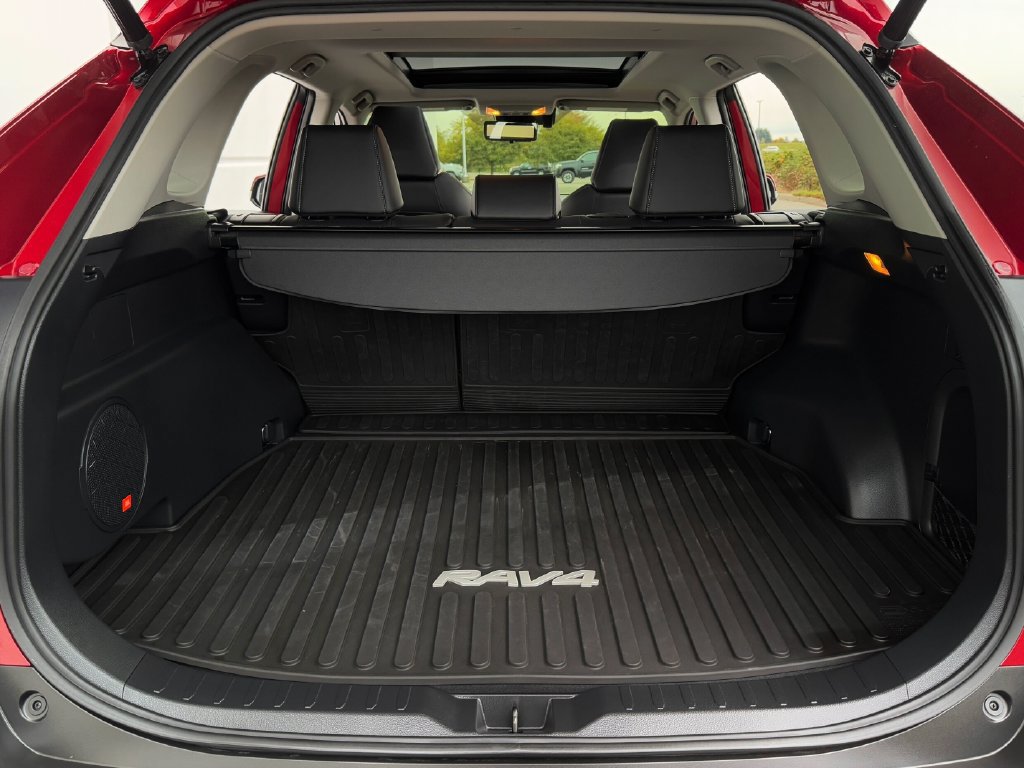 Certified 2019 Toyota RAV4 Limited AWD/4WD image 29