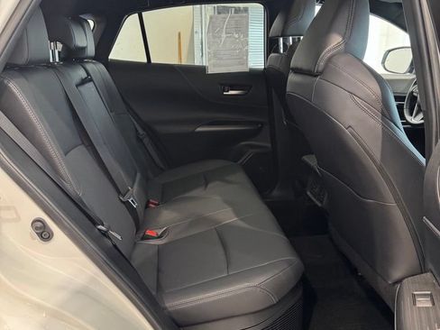 Used 2023 Toyota Venza Nightshade AWD/4WD image 15