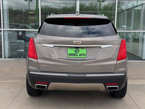 Used 2018 Cadillac XT5 Platinum w/ Driver Assist Package image 4