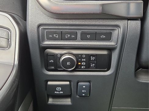Certified 2024 Ford F150 Raptor AWD/4WD image 22