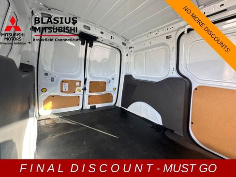 Used 2022 Ford Transit Connect XL image 22