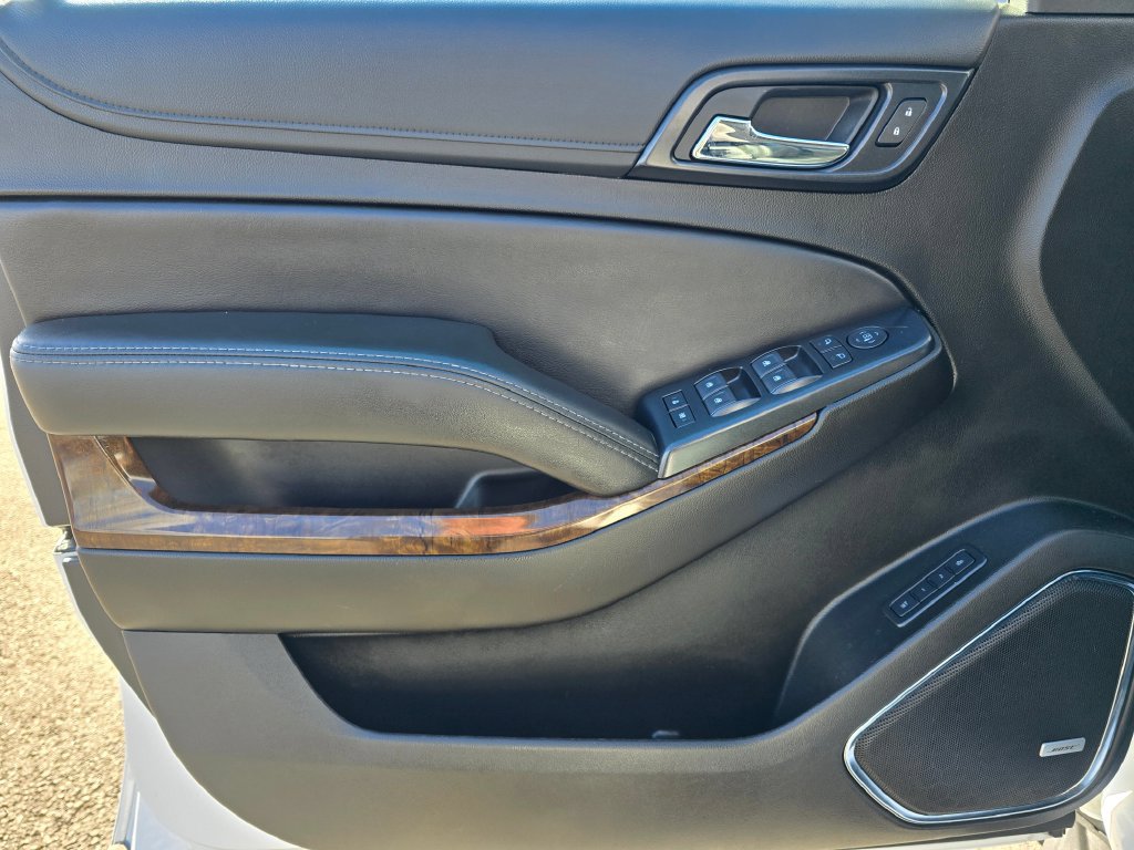 Used 2019 Chevrolet Suburban LT AWD/4WD image 21