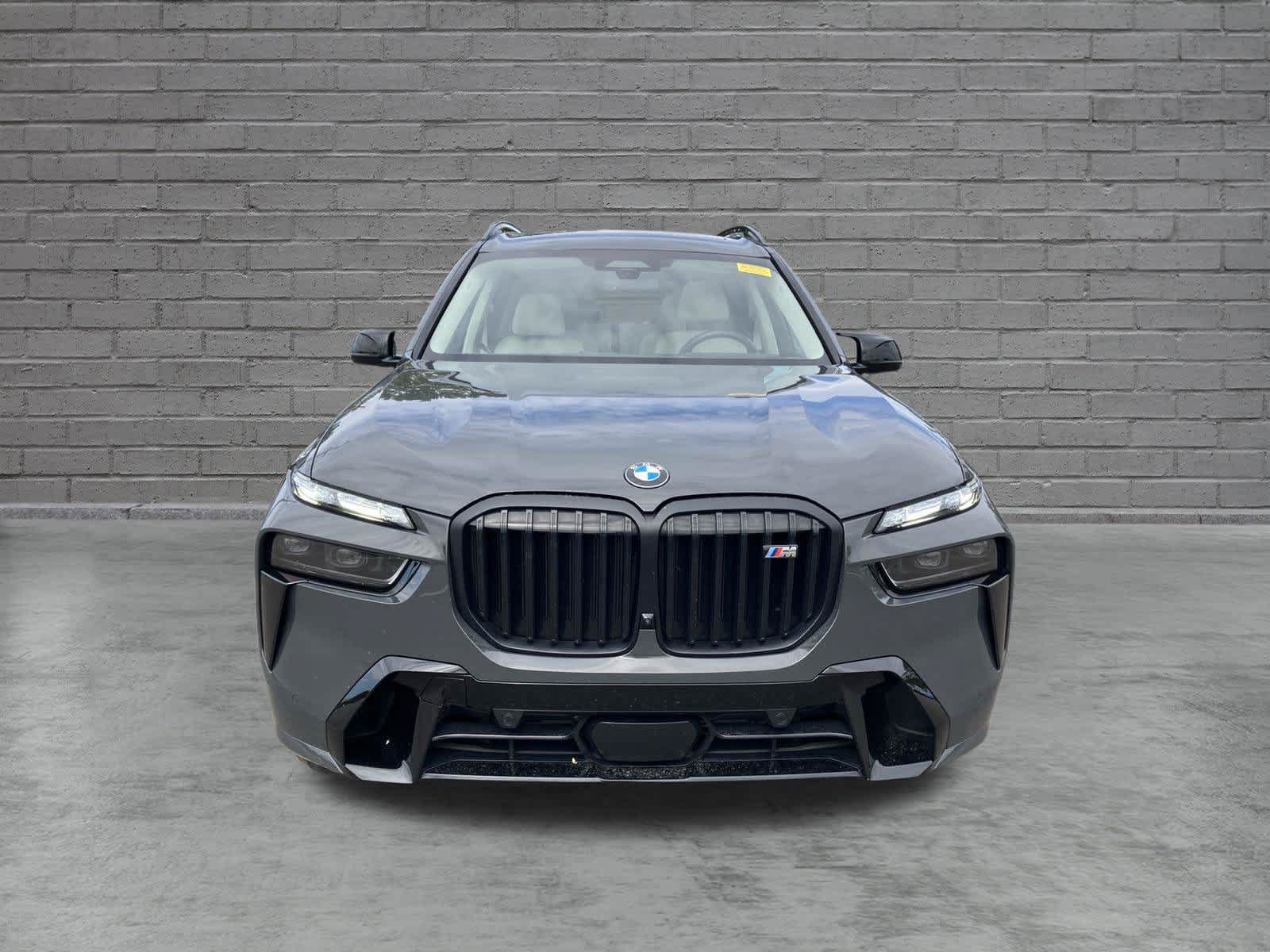 Used 2024 BMW X7 M60i w/ Executive Package AWD/4WD image 2