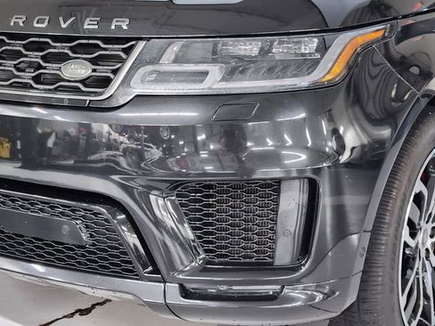 Used 2019 Land Rover Range Rover Sport Supercharged AWD/4WD image 12