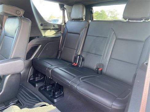 Used 2023 GMC Yukon Denali image 31