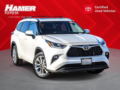 Used 2023 Toyota Highlander Limited