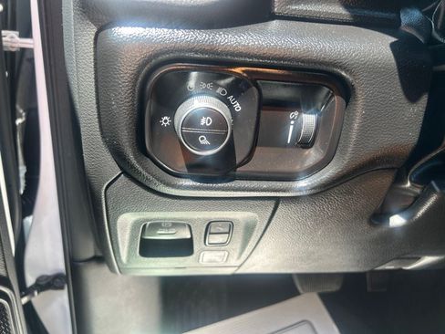 Used 2026 RAM 1500 Big Horn w/ Night Edition AWD/4WD image 14