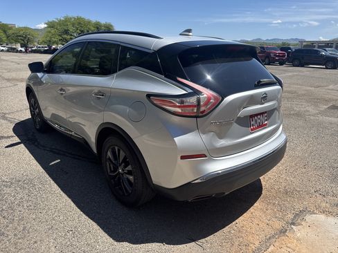 Used 2017 Nissan Murano SV w/ Premium Plus Package FWD image 5