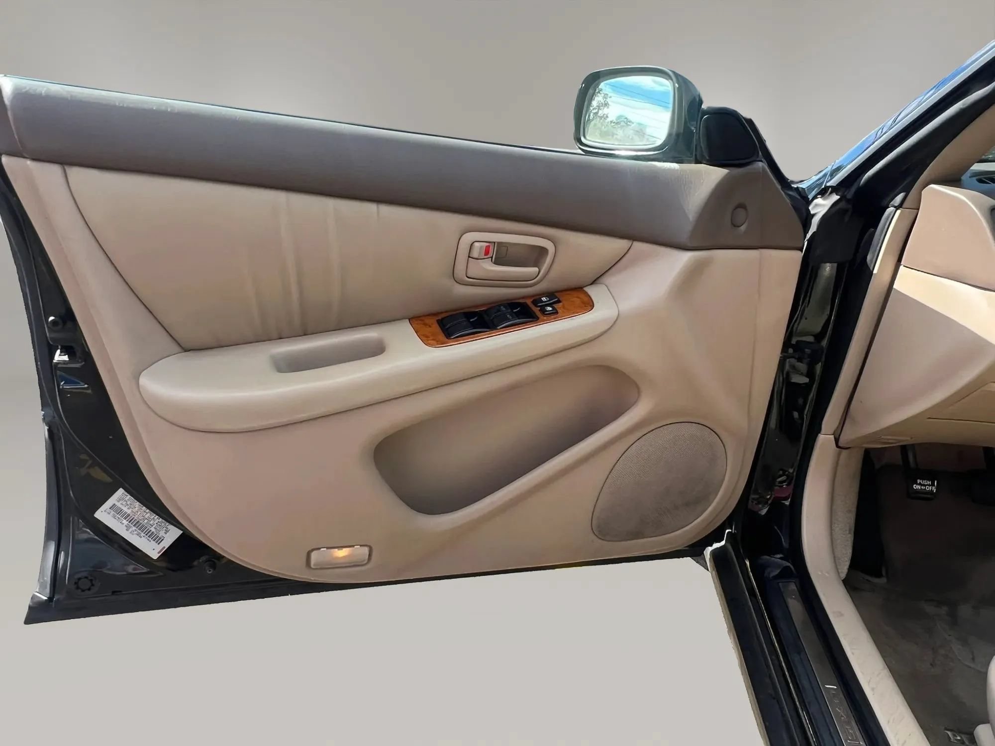 Used 2000 Lexus ES 330 FWD image 11