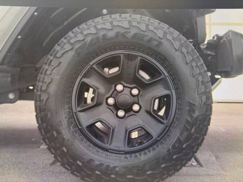 Used 2022 Jeep Gladiator Mojave w/ LED Lighting Group AWD/4WD image 20