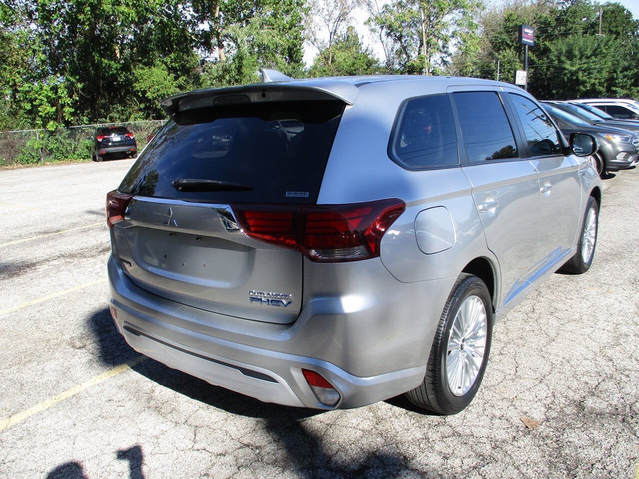Used 2019 Mitsubishi Outlander SEL AWD/4WD image 3