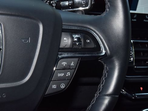 Certified 2024 Lincoln Navigator Premiere AWD/4WD image 25