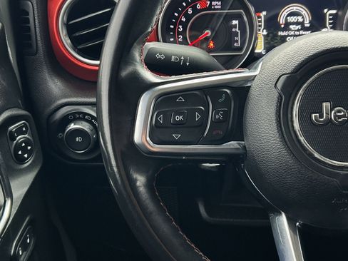 Used 2019 Jeep Wrangler Unlimited Rubicon image 39