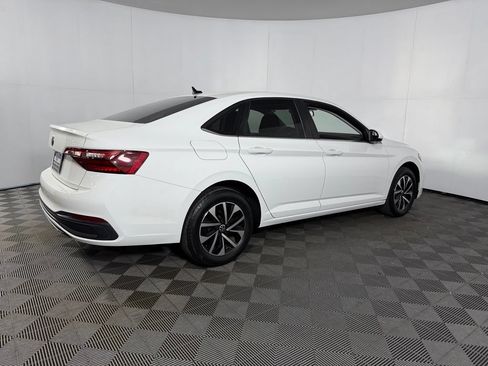 Used 2022 Volkswagen Jetta S FWD image 8