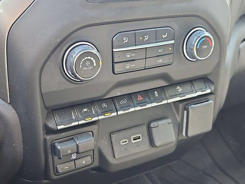 Used 2023 Chevrolet Silverado 1500 Custom Trail Boss AWD/4WD image 25