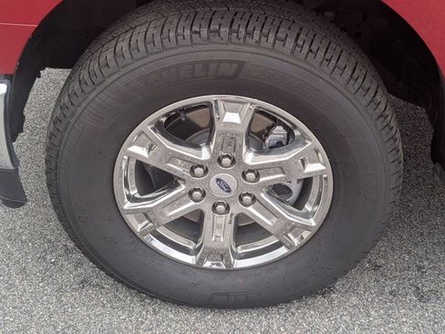 Used 2022 Ford F150 XLT w/ Equipment Group 302A High AWD/4WD image 10