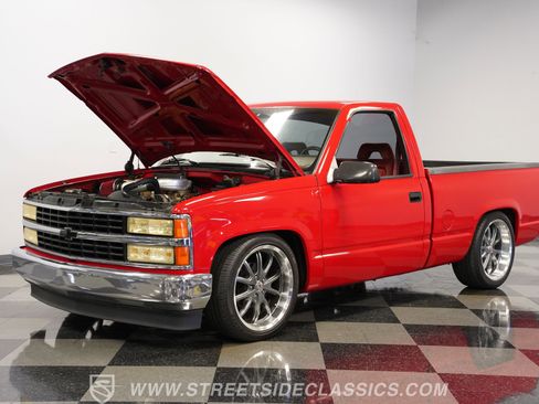 Used 1992 Chevrolet Silverado 1500 2WD Regular Cab image 31