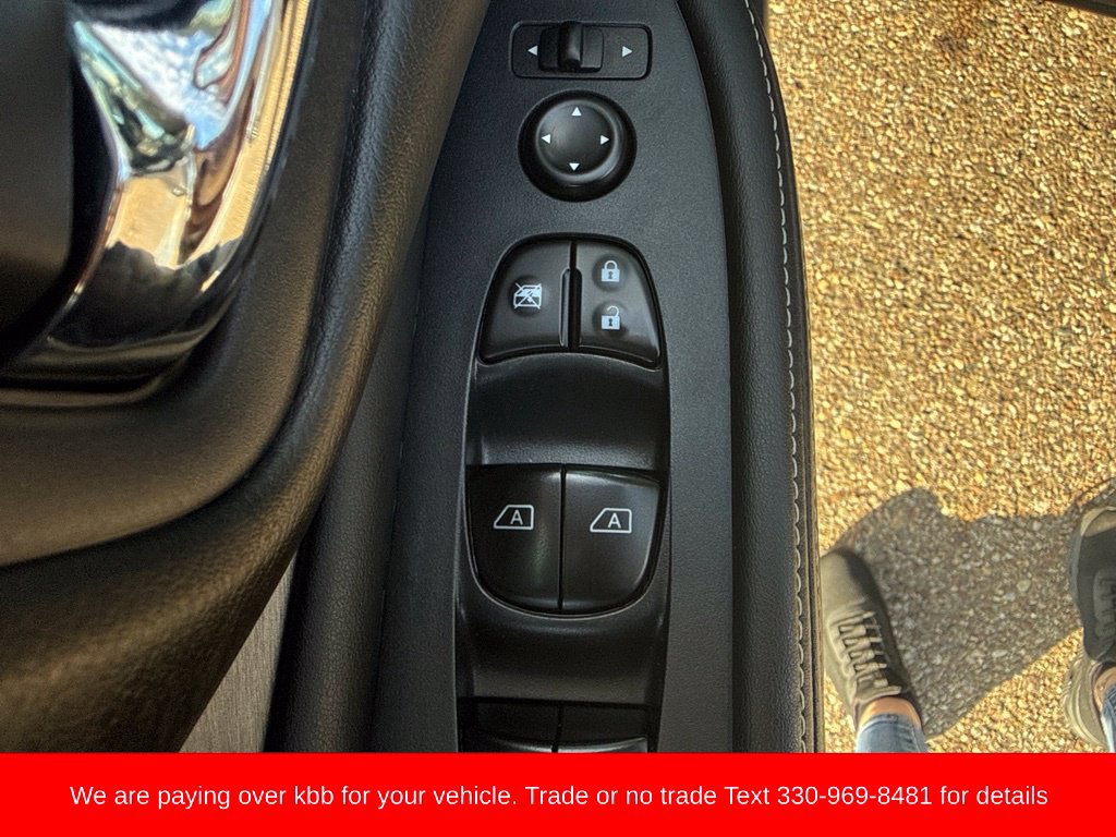 Used 2024 Nissan Murano SV AWD/4WD image 15