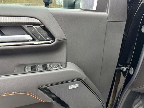 New 2026 GMC Sierra 3500 AT4 w/ AT4 Premium Plus Package image 10