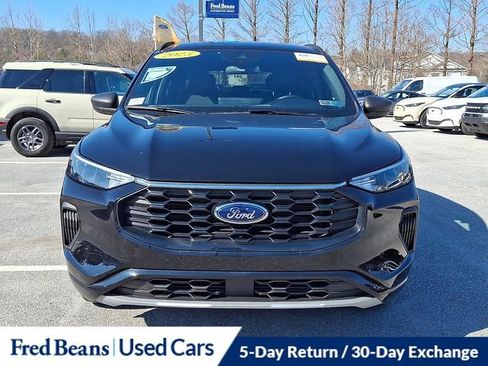 Certified 2023 Ford Escape ST-Line w/ Tech Pack #1 image 3
