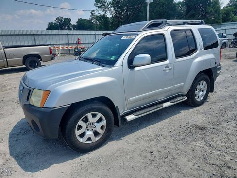 Used 2010 Nissan Xterra SE RWD image 3