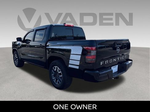 Used 2025 Nissan Frontier SL RWD image 4