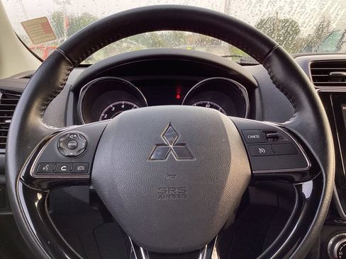 Used 2021 Mitsubishi Outlander Sport SE FWD image 22
