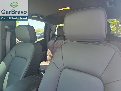 Used 2024 Chevrolet Colorado W/T RWD image 12